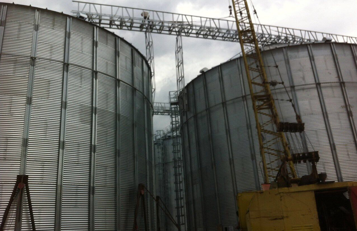 SILO 7